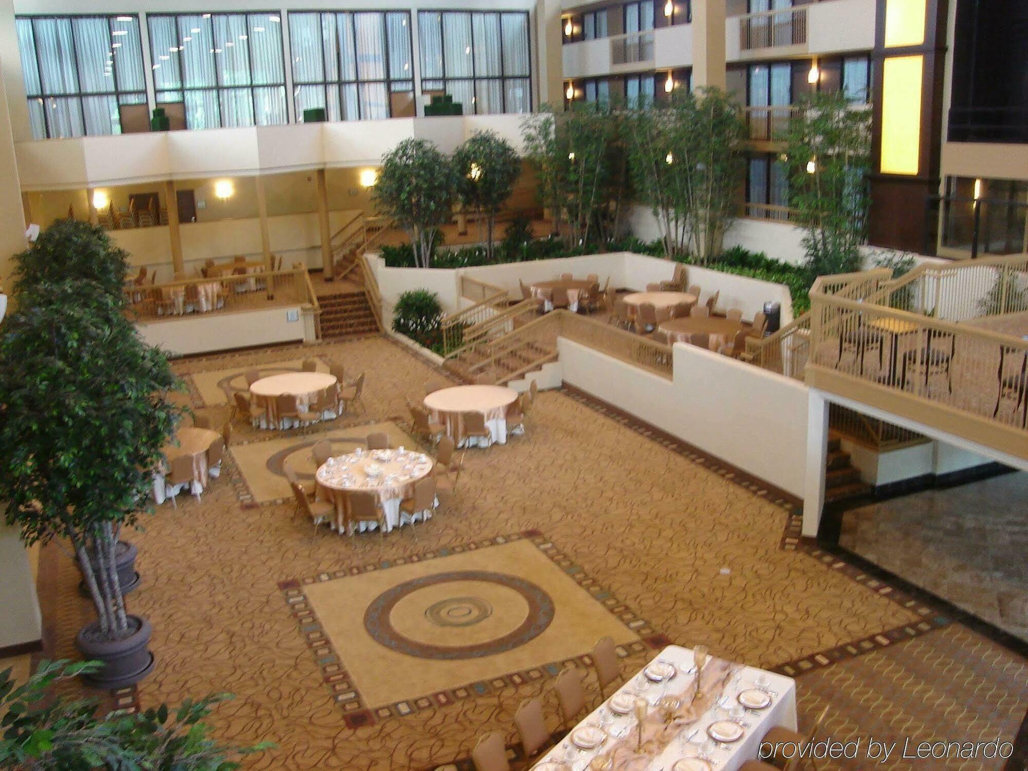 Holiday Inn Little Rock-Airport-Conference Center By Ihg Buitenkant foto