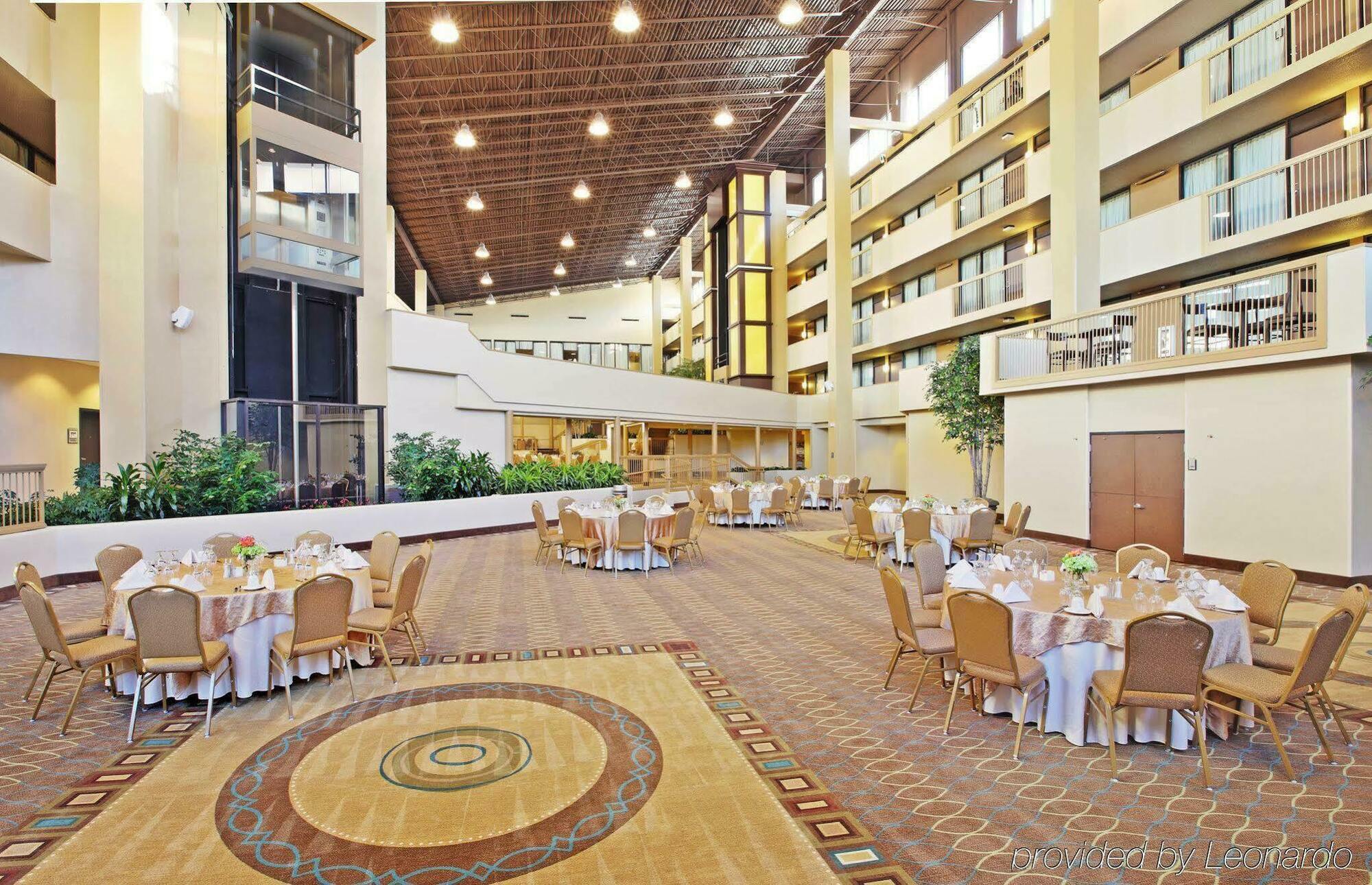 Holiday Inn Little Rock-Airport-Conference Center By Ihg Buitenkant foto